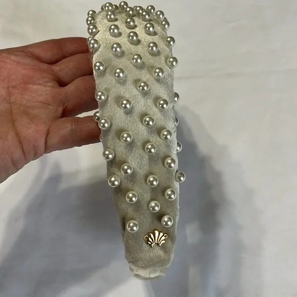 Lele Sadoughi Faux Pearl Beaded Velvet Knotted Headband  display picture 3